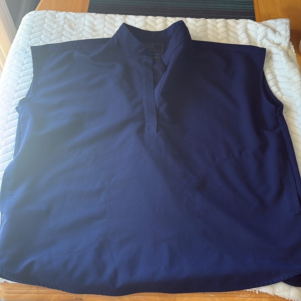 Figs scrubs outfit bundle Rafaela two pocket